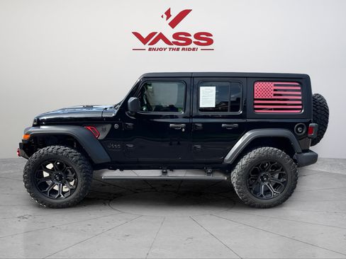 Used 2022 Jeep Wrangler Unlimited Sport AWD/4WD image 2
