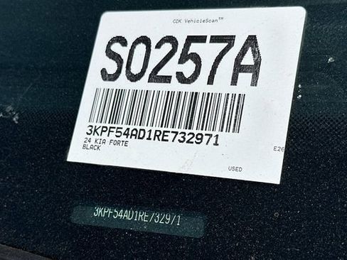 Used 2024 Kia Forte GT-Line w/ GT-Line Premium Package FWD image 15