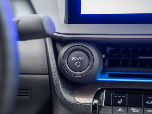 Certified 2024 Toyota Prius XLE FWD image 30