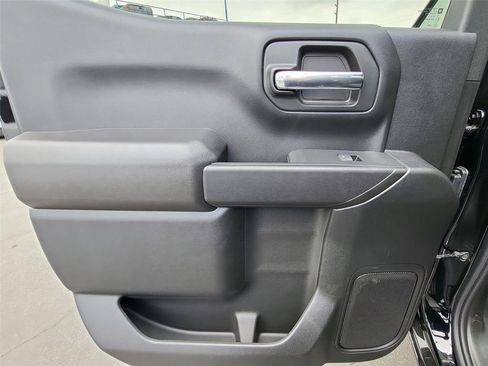 Used 2023 Chevrolet Silverado 1500 Custom w/ LPO, Dark Essentials Package image 39