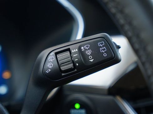 Used 2022 Ford Escape Titanium image 25