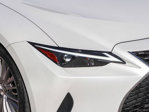 Used 2023 Lexus IS 300 IS 300 w/ Premium Package image 5