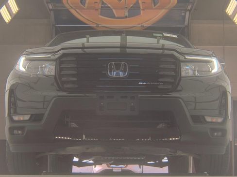 Used 2023 Honda Ridgeline Black Edition image 2