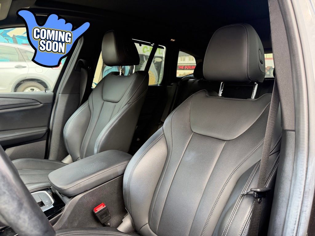 Used 2023 BMW X3 sDrive30i w/ M Sport Package RWD image 17