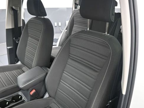 Used 2023 Volkswagen Tiguan S image 13