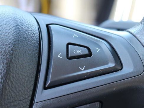 Used 2020 Ford Fusion SE w/ Fleet SE Value Package FWD image 12