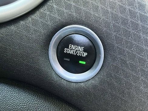 Used 2020 Chevrolet Malibu RS image 23