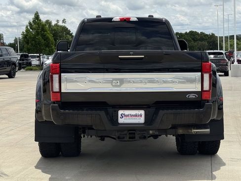 Used 2022 Ford F350 Limited AWD/4WD image 5