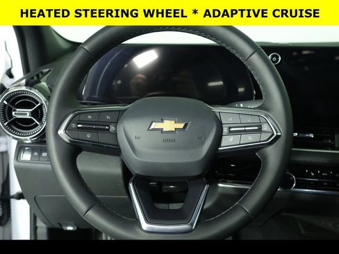 Used 2026 Chevrolet Equinox LT w/ Convenience Package II image 8