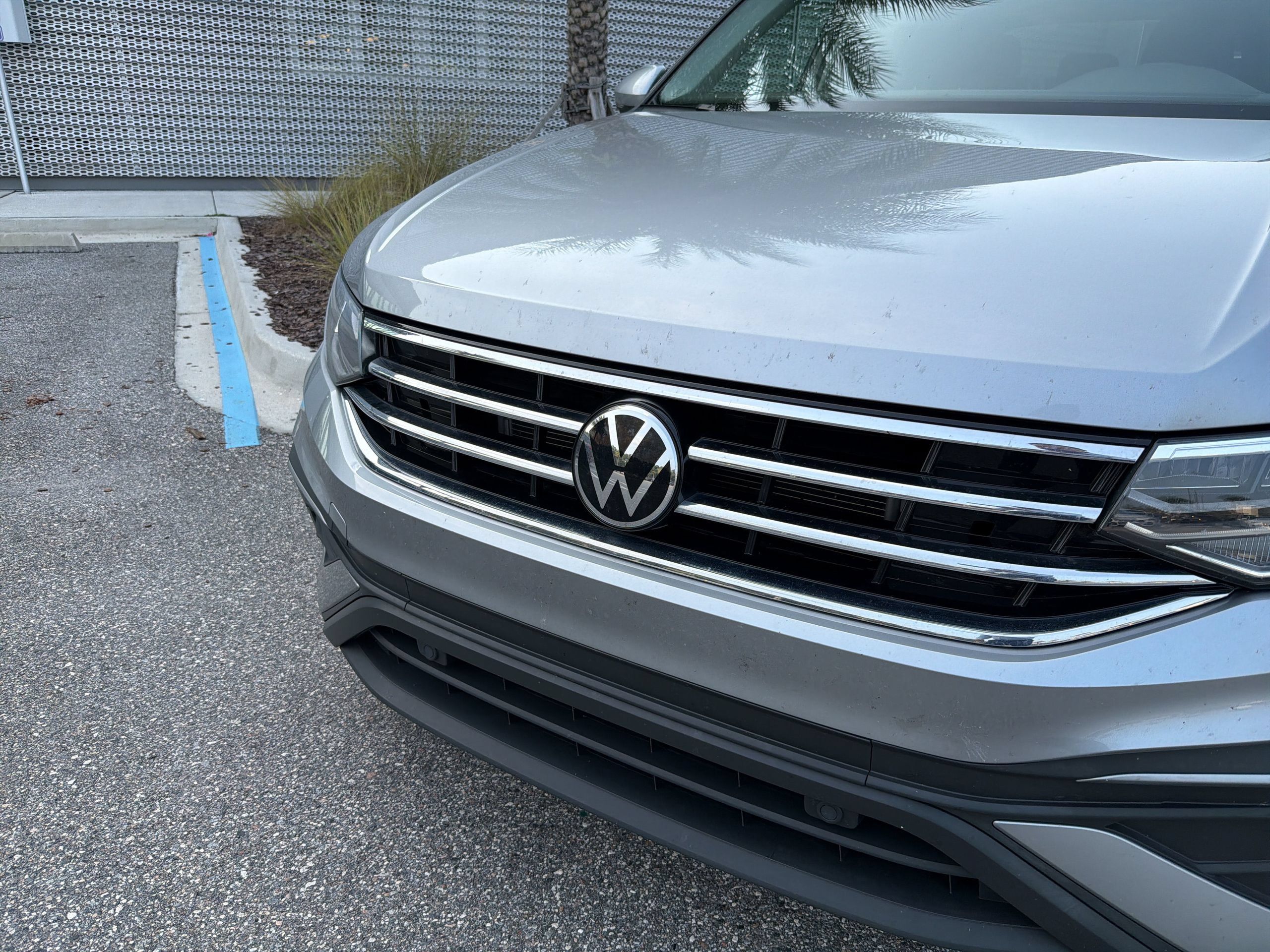 Used 2024 Volkswagen Tiguan S FWD image 10