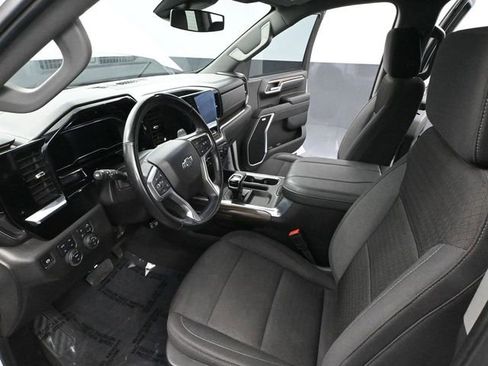 Used 2025 Chevrolet Silverado 1500 RST image 28