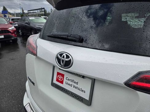 Certified 2017 Toyota RAV4 XLE image 15