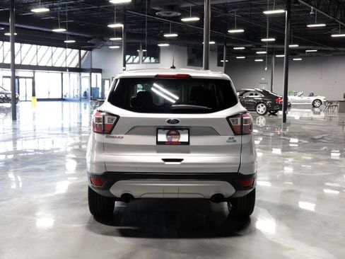 Used 2017 Ford Escape SE AWD/4WD image 6