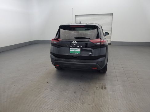Used 2021 Nissan Rogue S AWD/4WD image 7