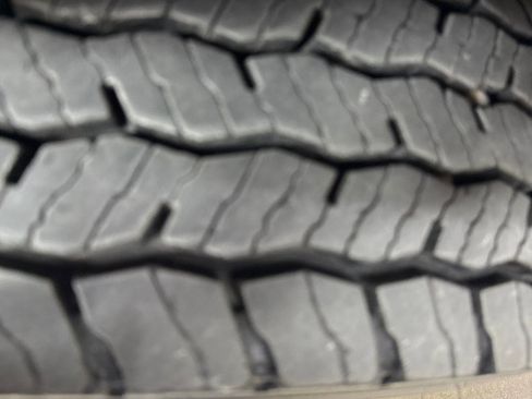 Used 2021 Ford F550 4x4 Crew Cab Super Duty w/ Power Equipment Group image 39