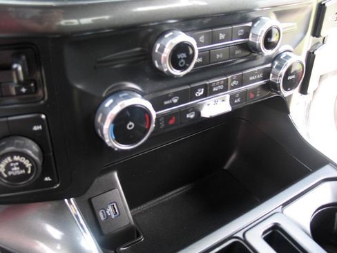 Used 2022 Ford F150 XLT w/ Equipment Group 302A High AWD/4WD image 40