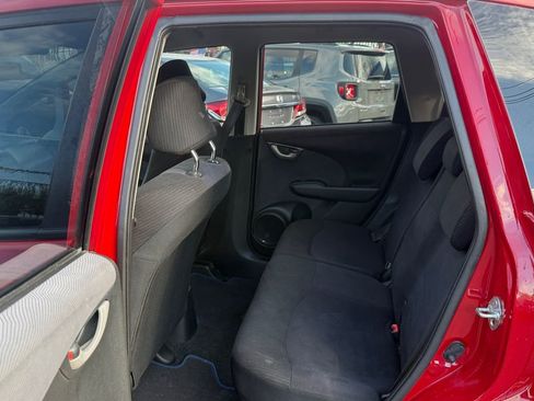 Used 2013 Honda Fit Sport image 11