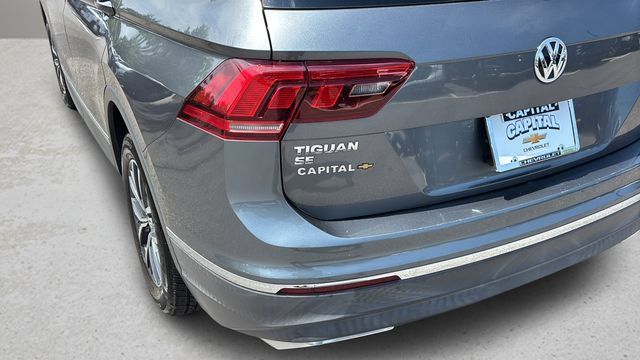Used 2020 Volkswagen Tiguan SE w/ Panoramic Sunroof Package FWD image 36