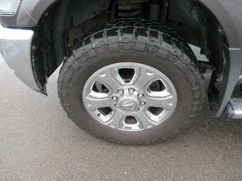 Used 2018 RAM 2500 Laramie w/ Convenience Group AWD/4WD image 15
