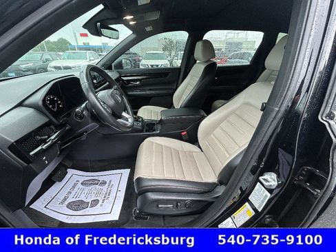 Used 2024 Honda CR-V Sport Touring image 16