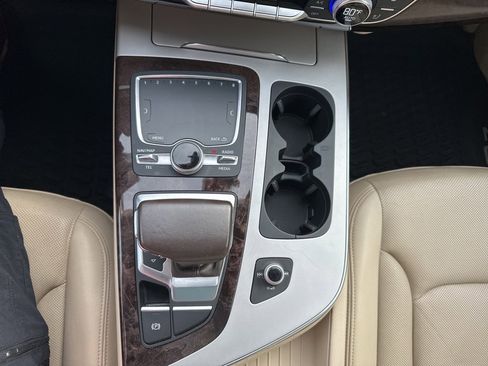 Used 2019 Audi Q7 2.0T Premium Plus w/ Premium Plus Package image 25