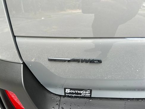Used 2026 Subaru Outback Premium AWD/4WD image 9