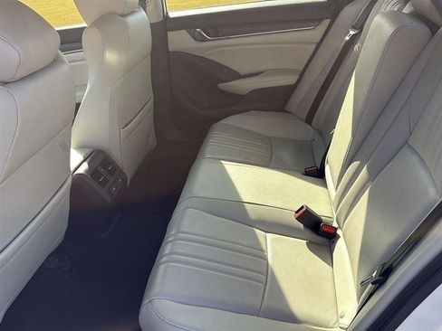 Used 2021 Honda Accord EX-L image 24