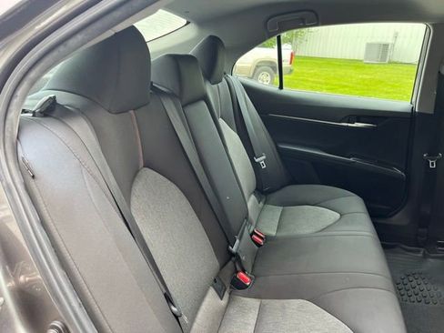Used 2019 Toyota Camry LE w/ Convenience Package FWD image 23