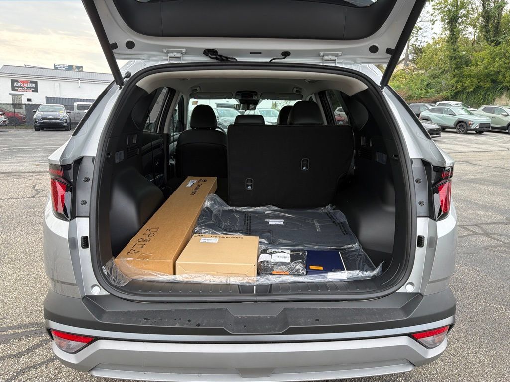 New 2026 Hyundai Tucson SEL Plus AWD/4WD image 11
