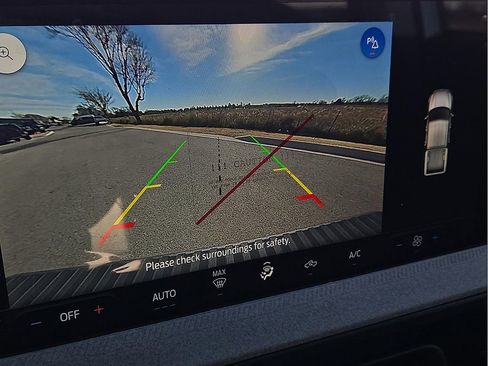 New 2026 Ford Maverick XLT image 12