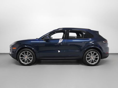 New 2026 Porsche Cayenne image 2