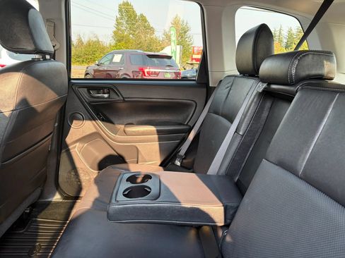 Used 2015 Subaru Forester 2.5i Limited AWD/4WD image 20
