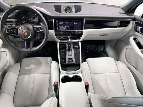 Used 2026 Porsche Macan S AWD/4WD image 16