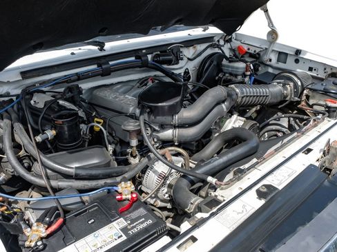 Used 1996 Ford Bronco XLT AWD/4WD image 48
