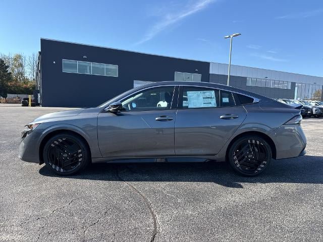 New 2027 Nissan Sentra SR FWD image 19