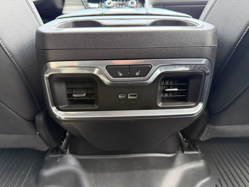 Used 2022 GMC Sierra 1500 Denali AWD/4WD image 29