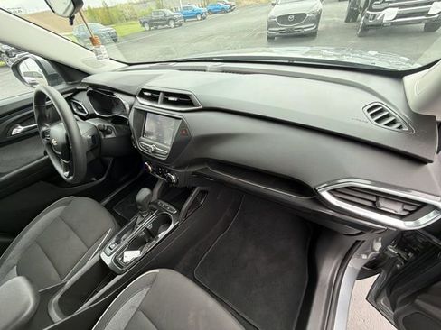 Certified 2023 Chevrolet TrailBlazer LT FWD image 29