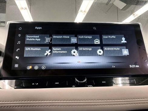 New 2025 Nissan Rogue SL image 26