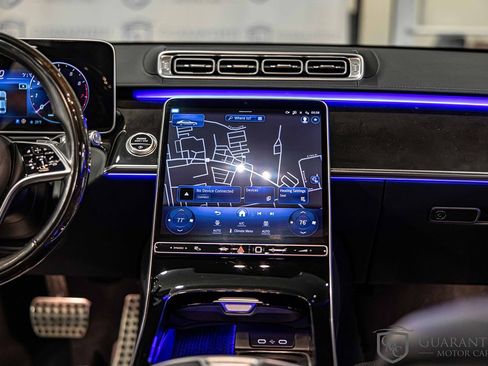 Used 2022 Mercedes-Benz S 580 4MATIC Sedan w/ AMG Line Package image 35