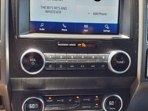 Used 2021 Ford Expedition XLT RWD image 19