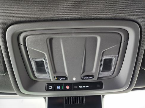 Used 2025 Chevrolet Silverado 2500 LT w/ Trail Boss Package image 50