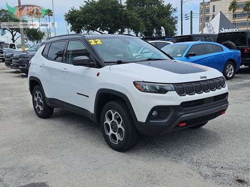 Used 2022 Jeep Compass Trailhawk image 1