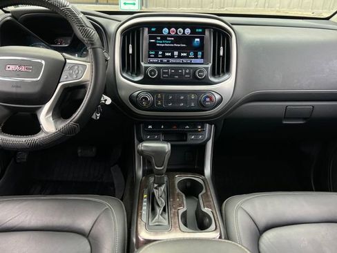 Used 2017 GMC Canyon SLT w/ Driver Alert Package image 15