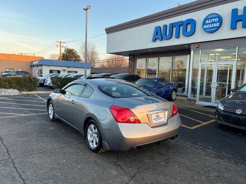 Used 2009 Nissan Altima 2.5 S w/ Convenience Pkg image 11