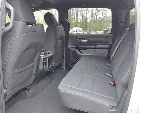 New 2026 RAM 1500 Express AWD/4WD image 11