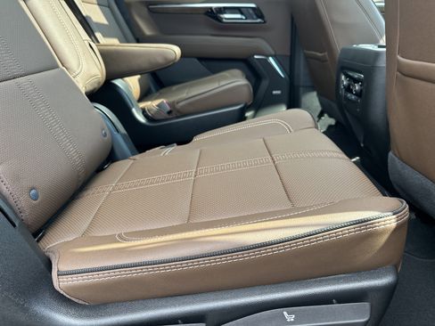 New 2026 Chevrolet Tahoe High Country image 17