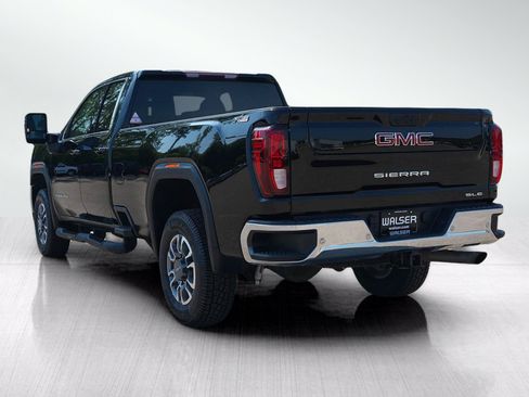 Used 2022 GMC Sierra 2500 SLE AWD/4WD image 3