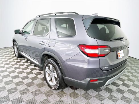 Certified 2024 Honda Pilot EX-L image 7