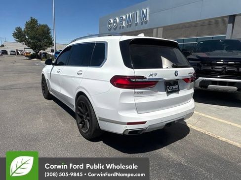 Used 2021 BMW X7 xDrive40i w/ Premium Package AWD/4WD image 6