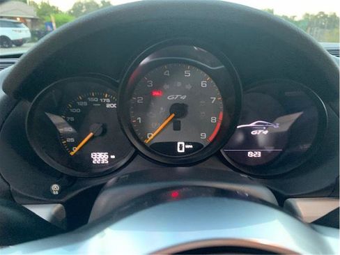 Used 2016 Porsche Cayman GT4 image 16